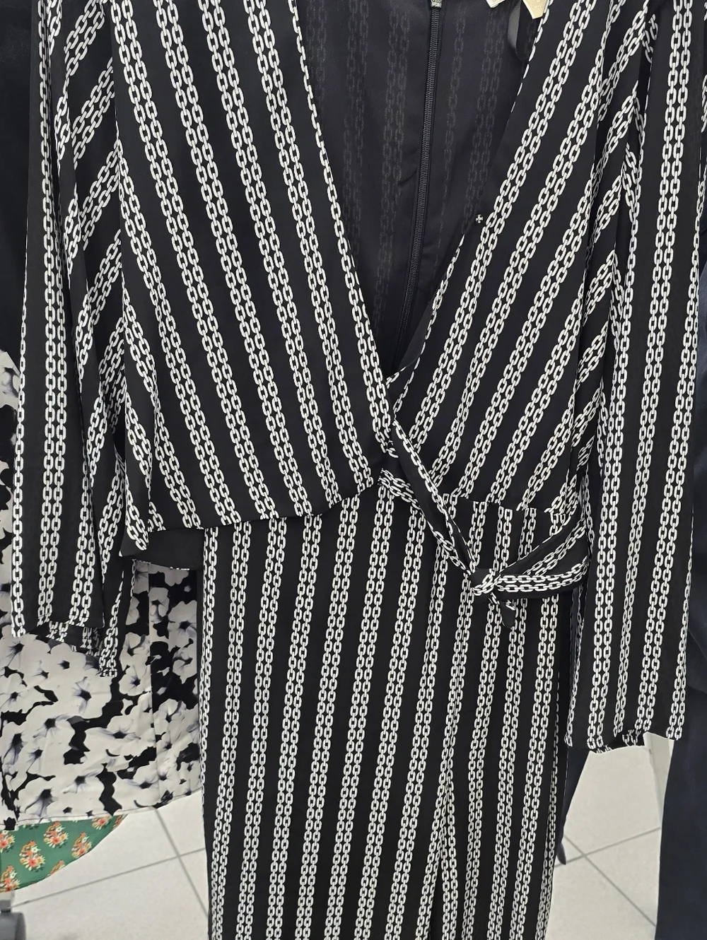 Michael Kors Chain Print Jumpsuit Fauz Wrap , Size 4